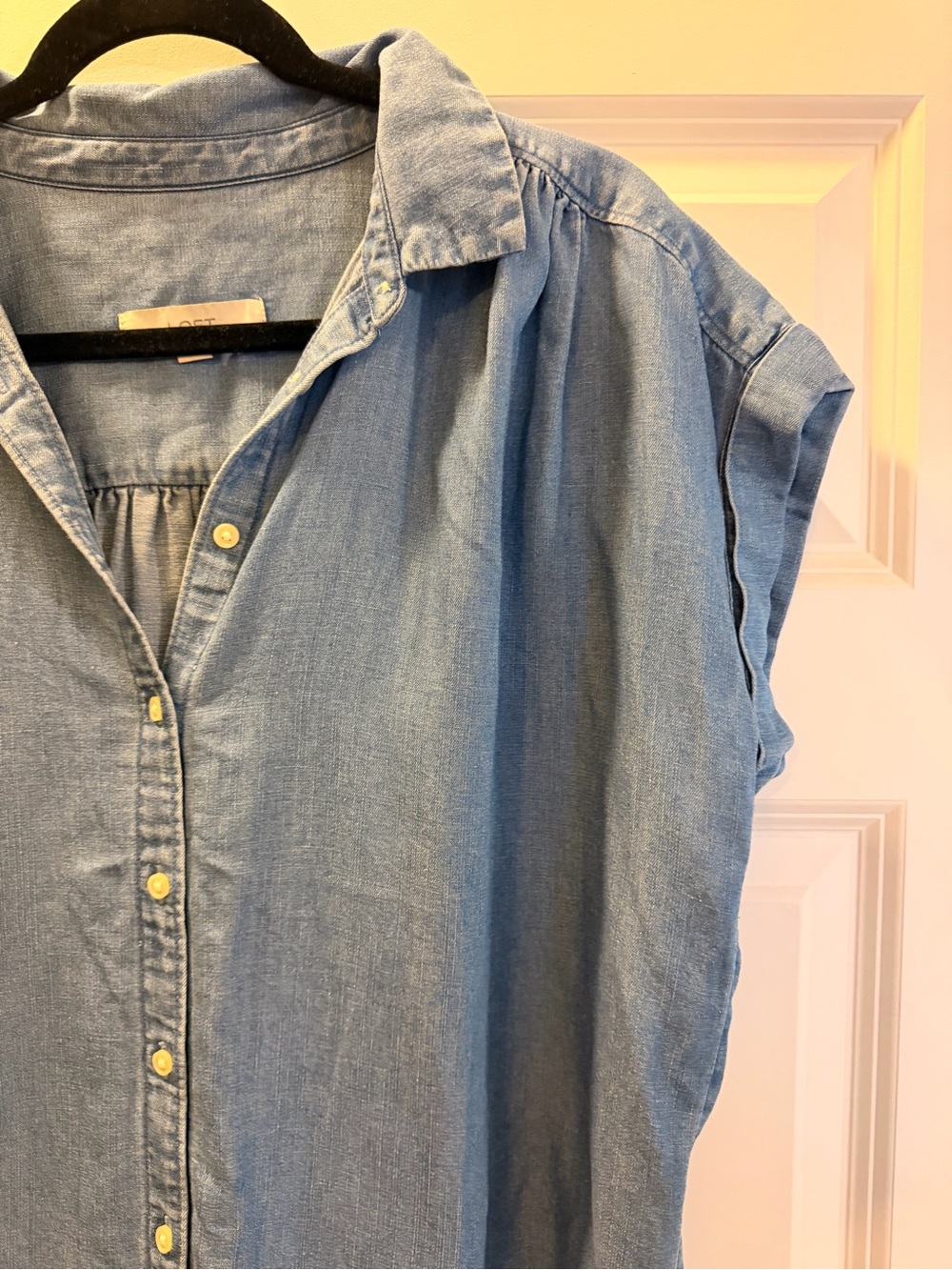 Chambray Top - Picture 2 of 4